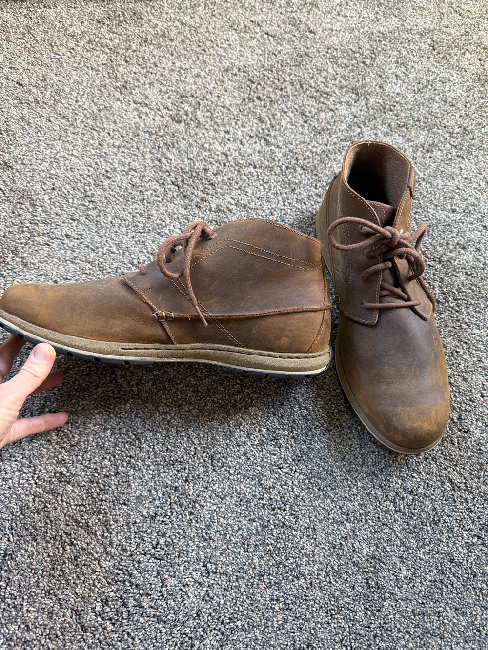 Columbia Men's Brown Leather Chukka Boots - Lace-Up Ankle Boots